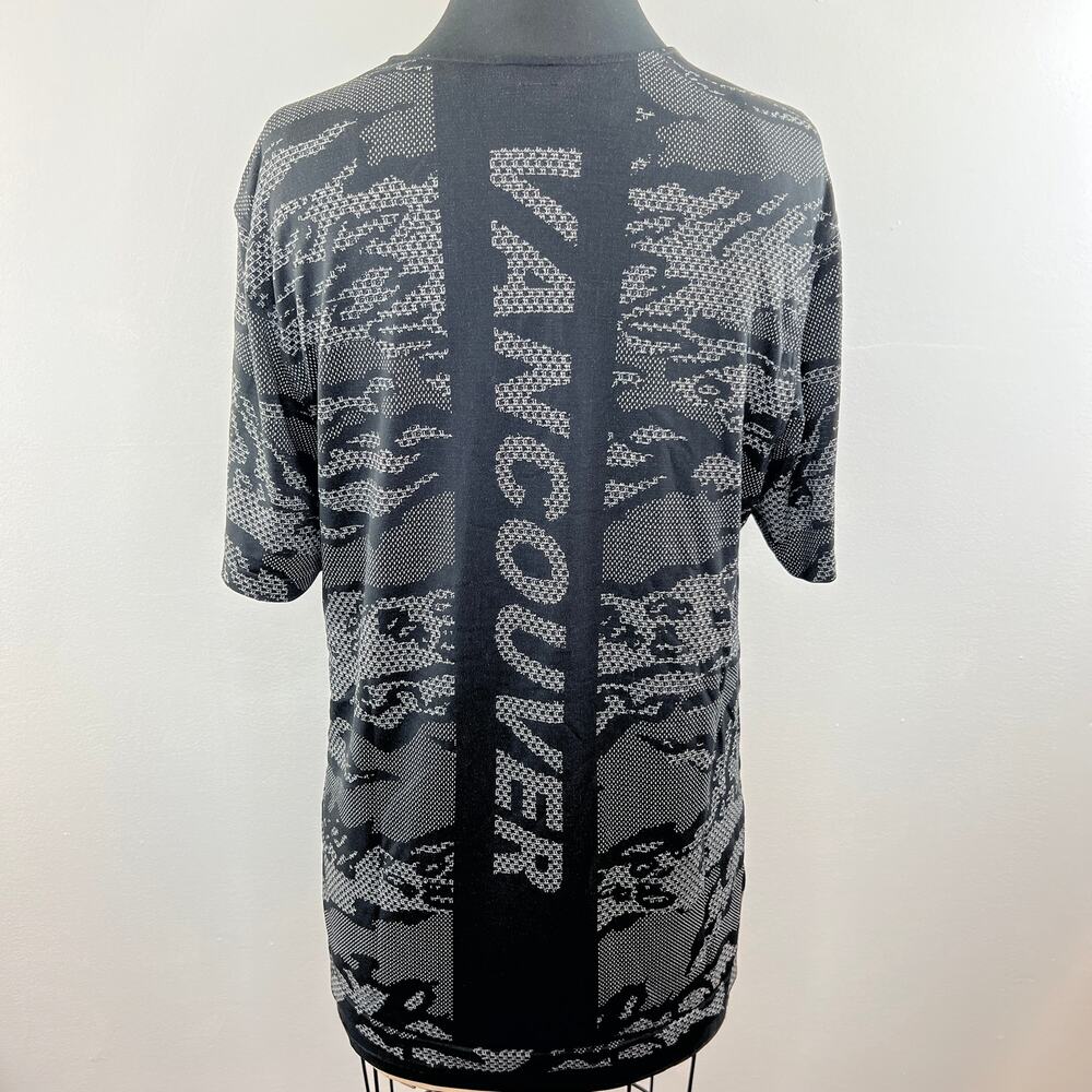 Lululemon Gray Black Camo Metal Vent Tech Short Sleeve 2.0 Vancouver Tee Size L